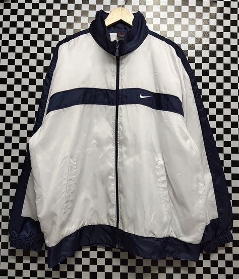 nike windbreaker vintage